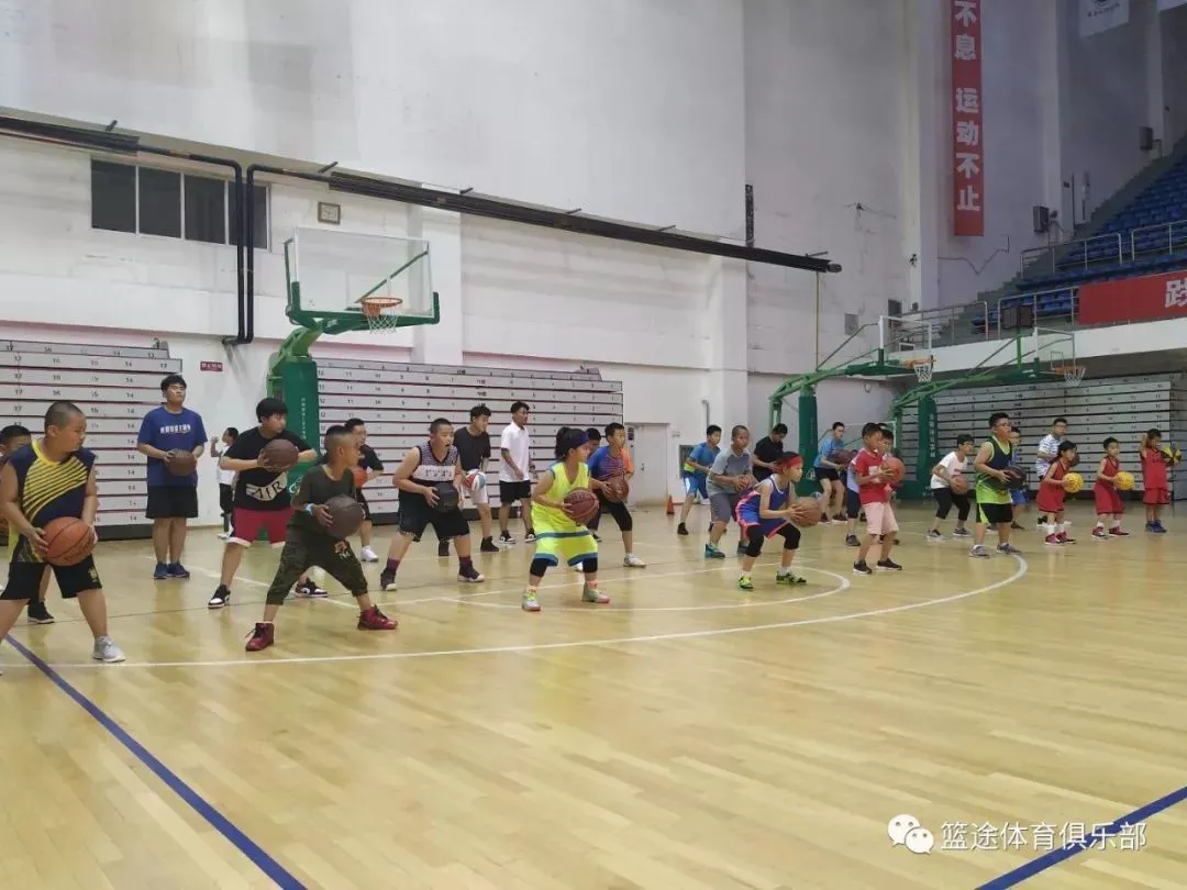 制定篮球交流计划以促进个人技能发展的方法_2